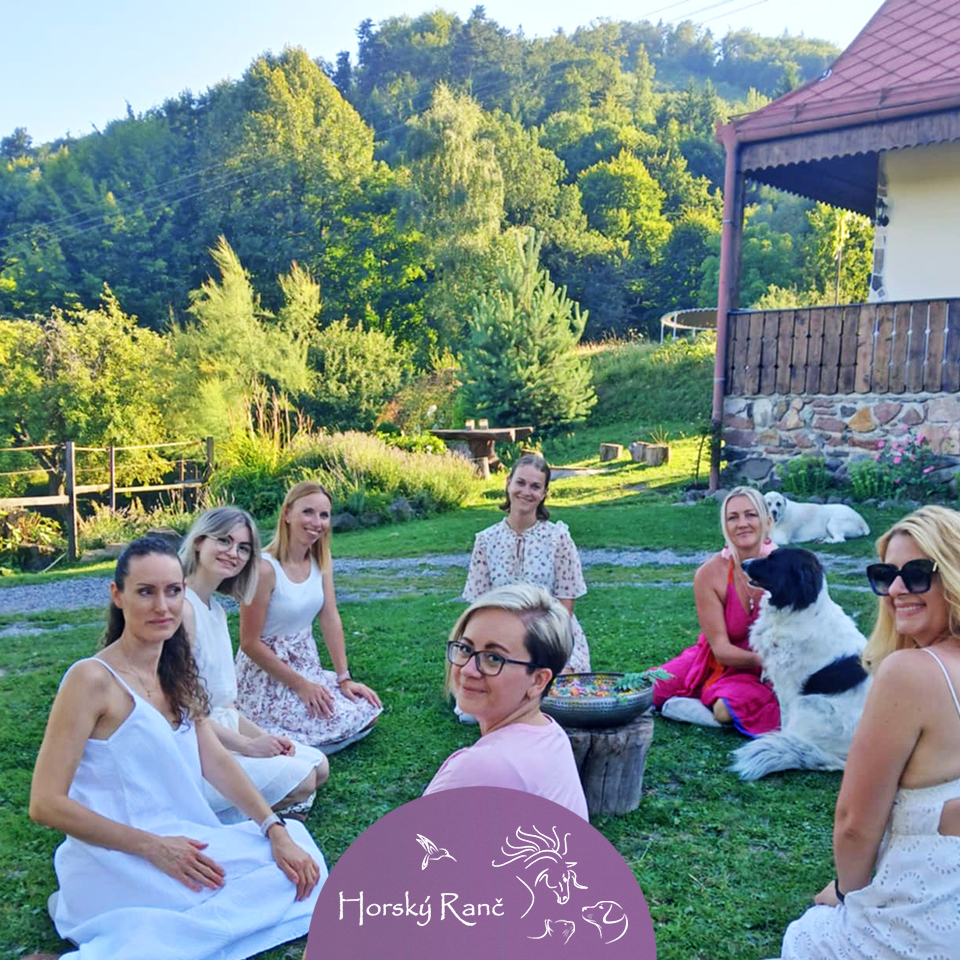 Vitajte na Horskom Ran�i, ktor� vyr�stol s d�razom na �ctu k pr�rode a l�sku k zvierat�m.